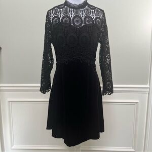 Entro Black Lace and Velvet Dress S